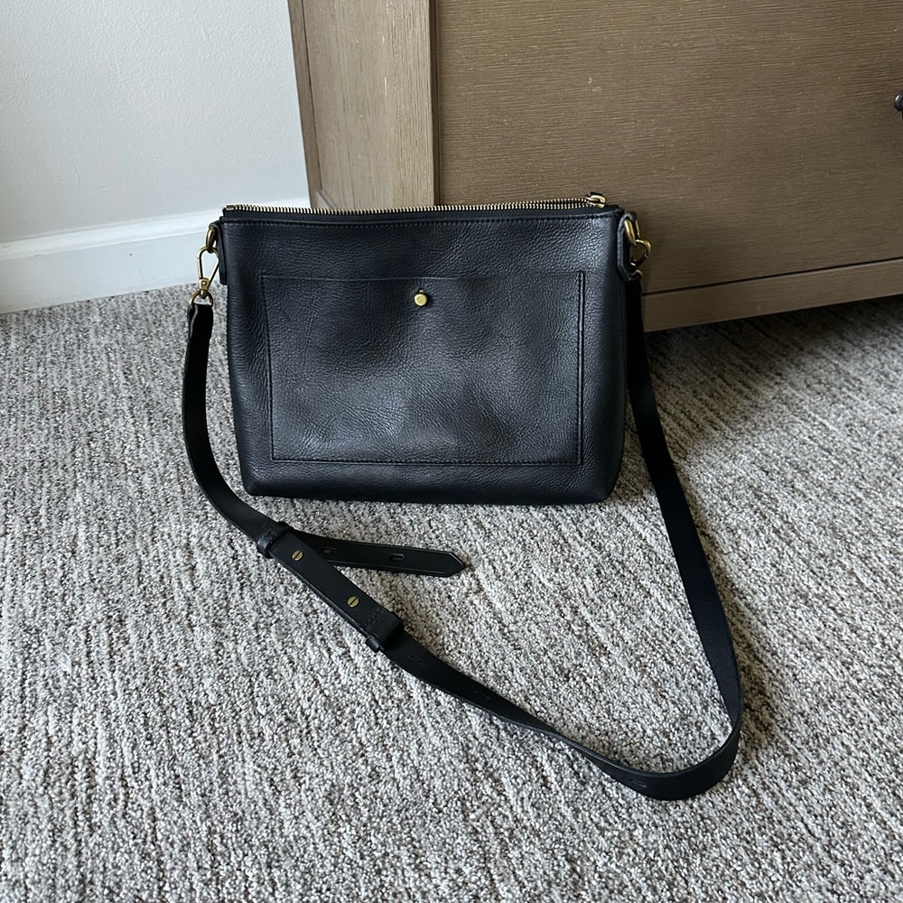 Madewell The Transport Shoulder Crossbody Bag